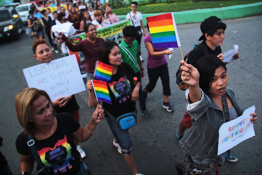 Davao’s LGBT community holds 1st march