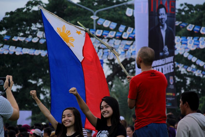 PHOTO ESSAY | Thousands arrive at Duterte’s thanksgiving party