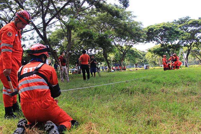 Davao emergency rescue group conducts tsunami and earthquake drills