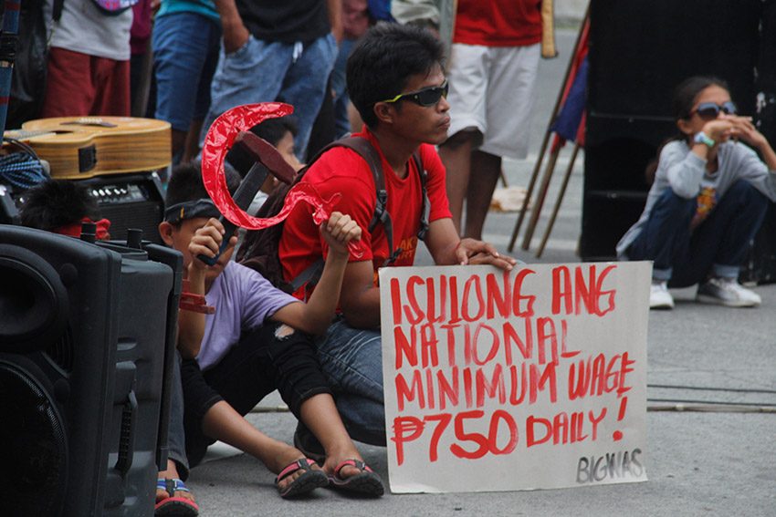 Workers dare Duterte to fulfill campaign promises during Bonifacio Day rally