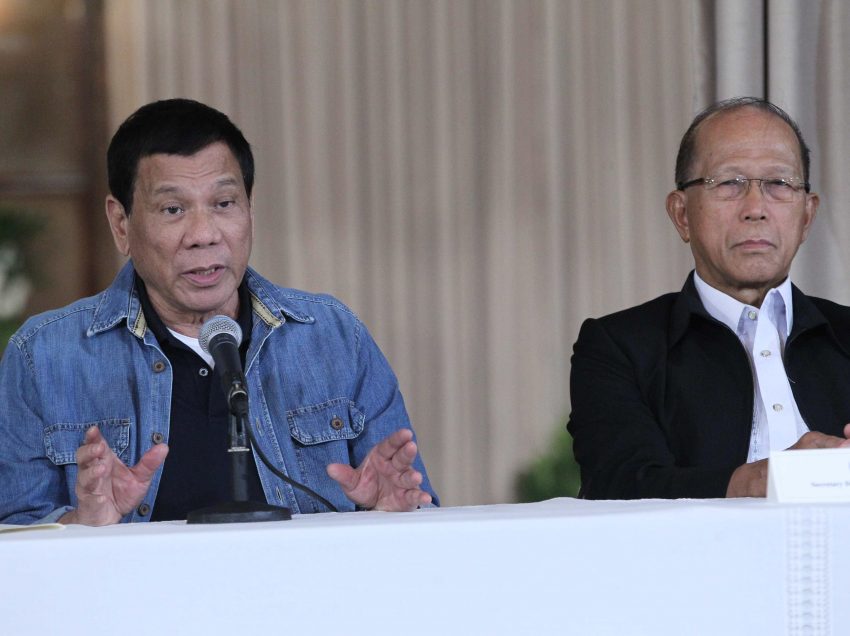 Reds tell Lorenzana: Reforms are heart of talks