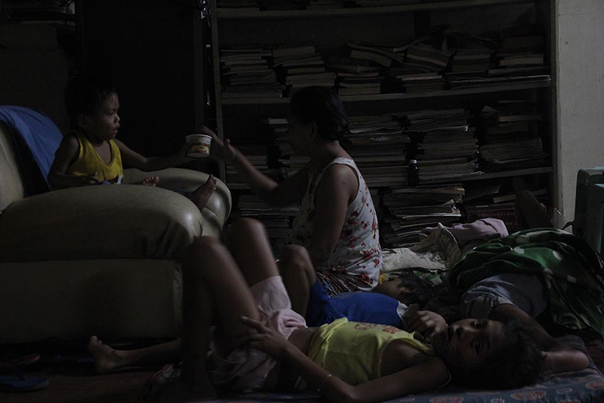You are currently viewing More than 300 Davao residents evacuate due to flooding