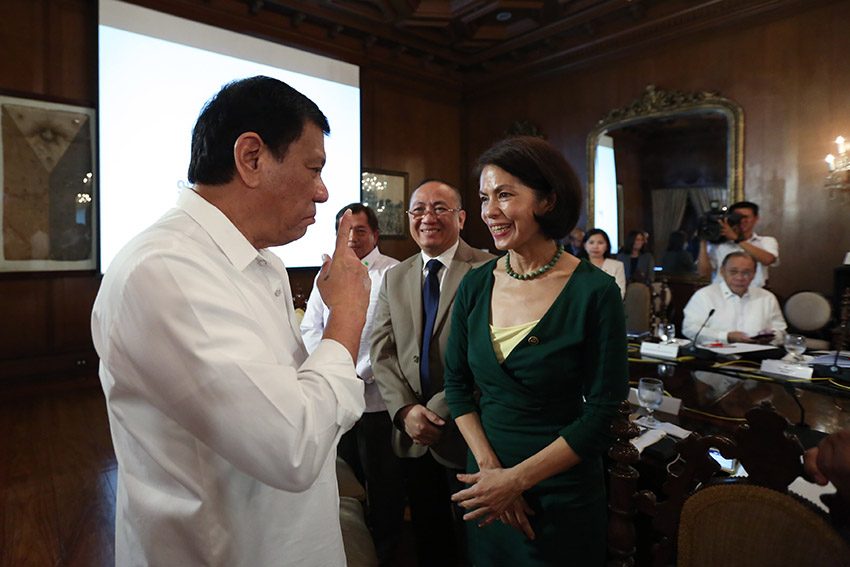 Duterte to Commission on Appointments: Listen to Gina