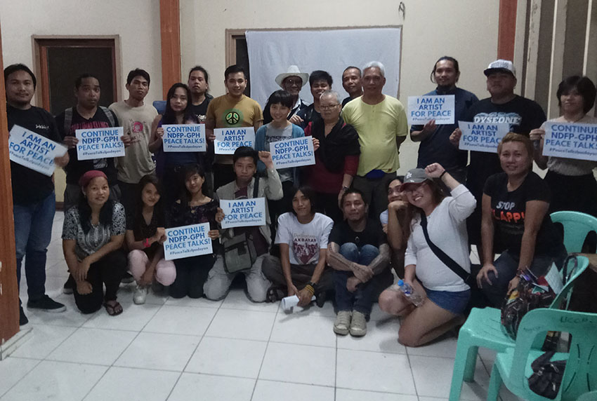 You are currently viewing Davao artists unite for peace, urge gov’t to resume talks with Reds