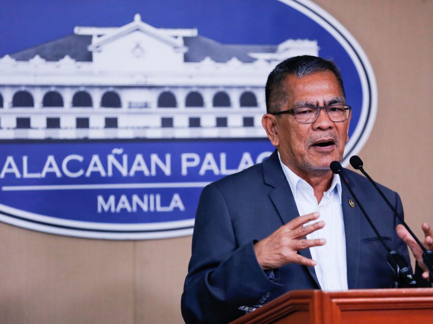 Duterte fires DILG chief due to ‘loss of trust, confidence’