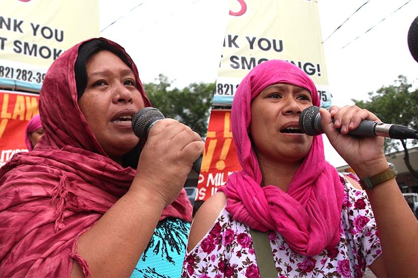 Farmers’ wives appeal for Duterte’s help after soldiers beat, nabbed husbands