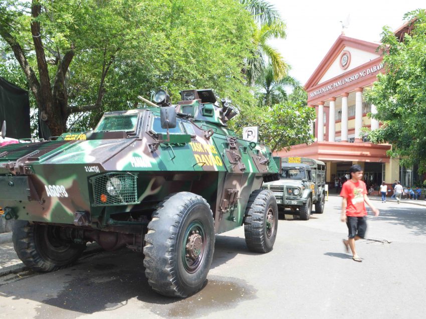 Local legislators back Duterte on extending martial law