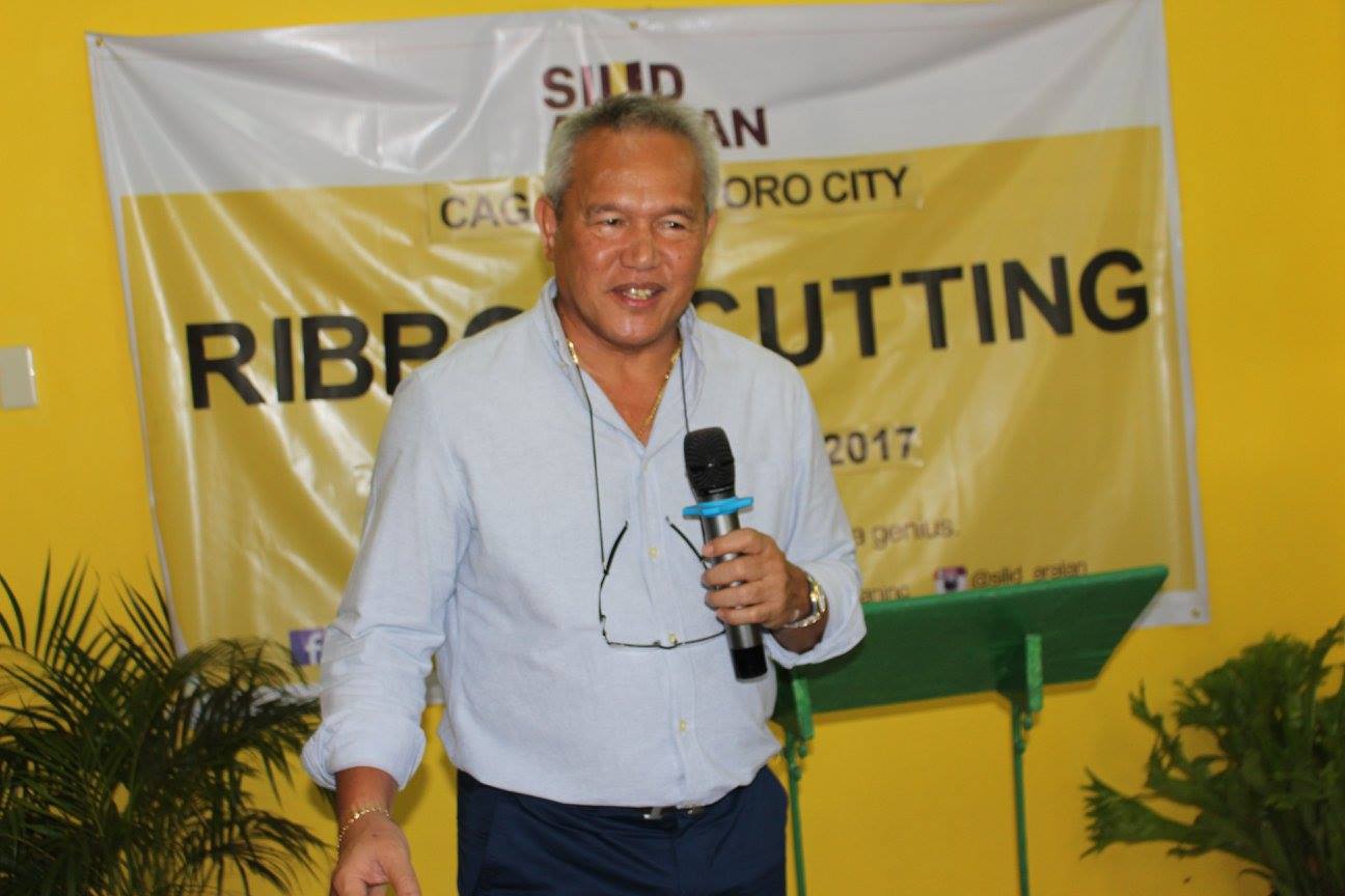You are currently viewing Oro mayor tells DILG to let him do his job