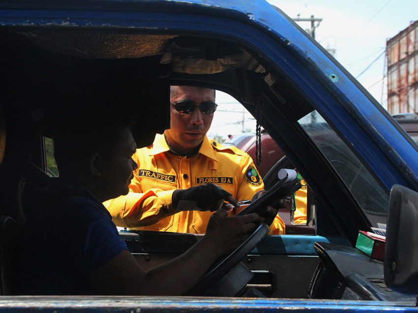 Davao traffic enforcers nab 23 PUJ drivers for violating ID code