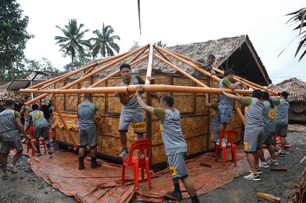 You are currently viewing 50 of 1,500 nipa huts turned over to displaced families in Marawi