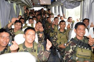 Read more about the article Gov’t troops go home after 151 days in Marawi