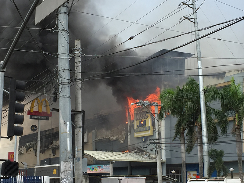 Dozens feared dead in Davao City mall fire