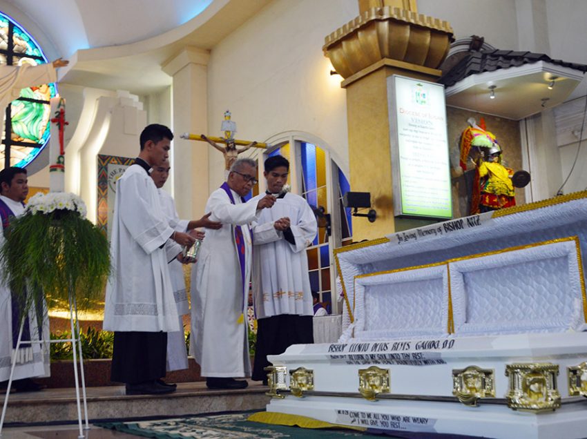 Iligan Bishop Elenito Galido laid to rest