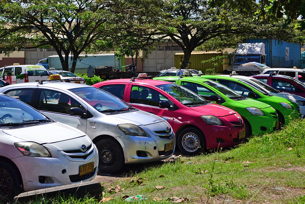 You are currently viewing Oro taxi drivers, operators push for taxi fare reduction