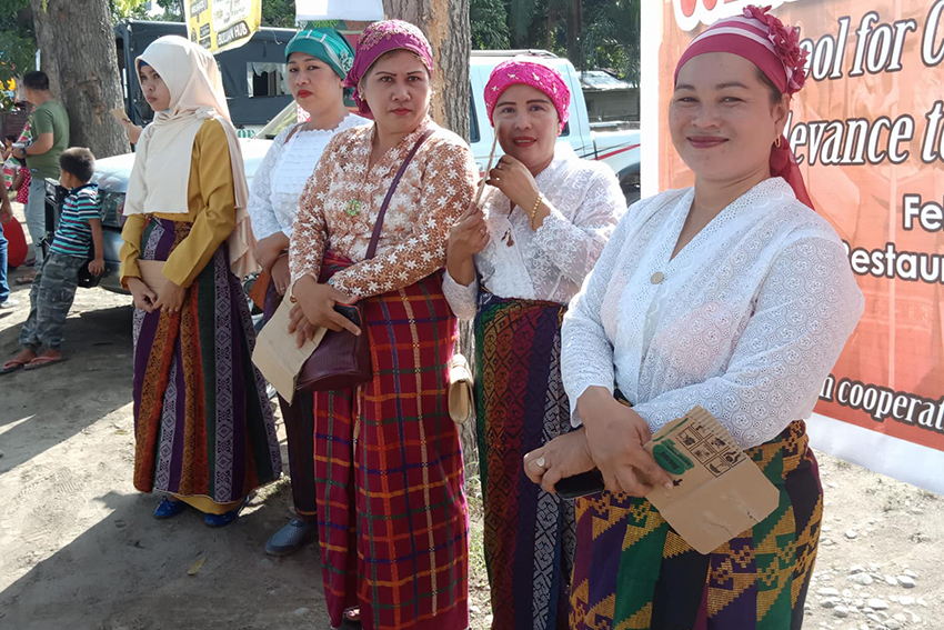 You are currently viewing WOMEN IN BULUAN