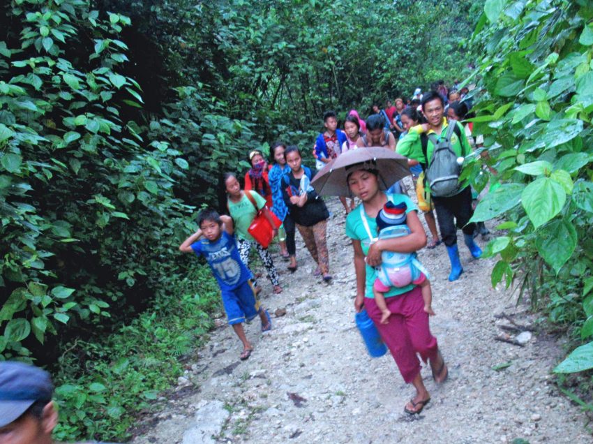 Lumad communities flee homes anew in Surigao