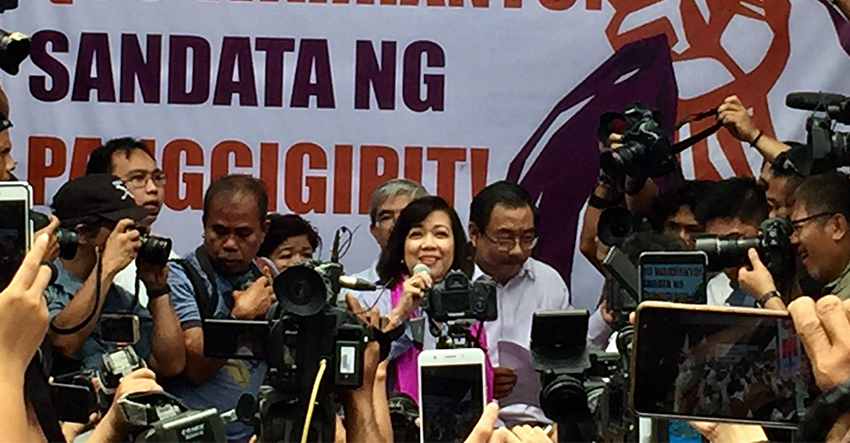 You are currently viewing CJ Sereno’s ouster a dangerous precedent, progressive groups say