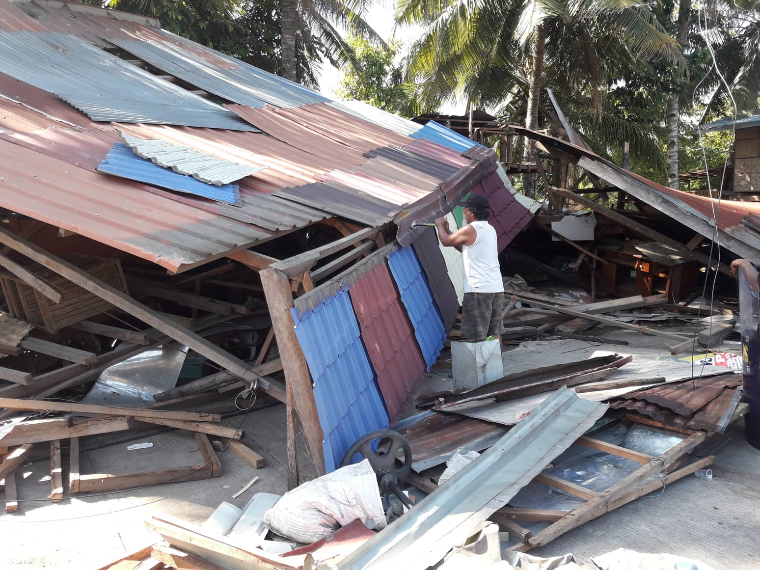 You are currently viewing Police enforces demolition order in Talomo