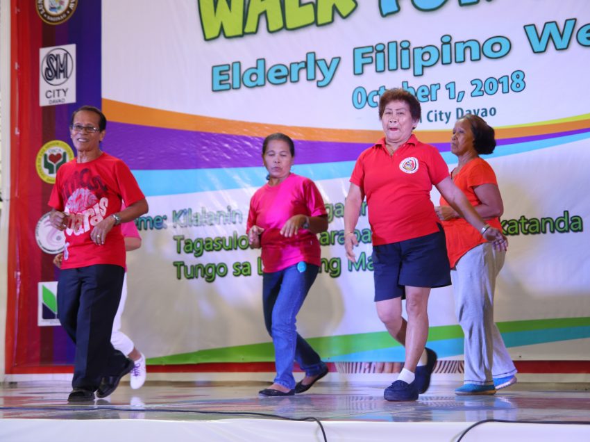 Elderlies join nationwide walk event on mark elderly week