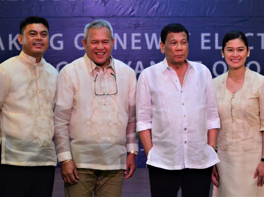 Duterte makes good on his promise, swears in elected Oro officials