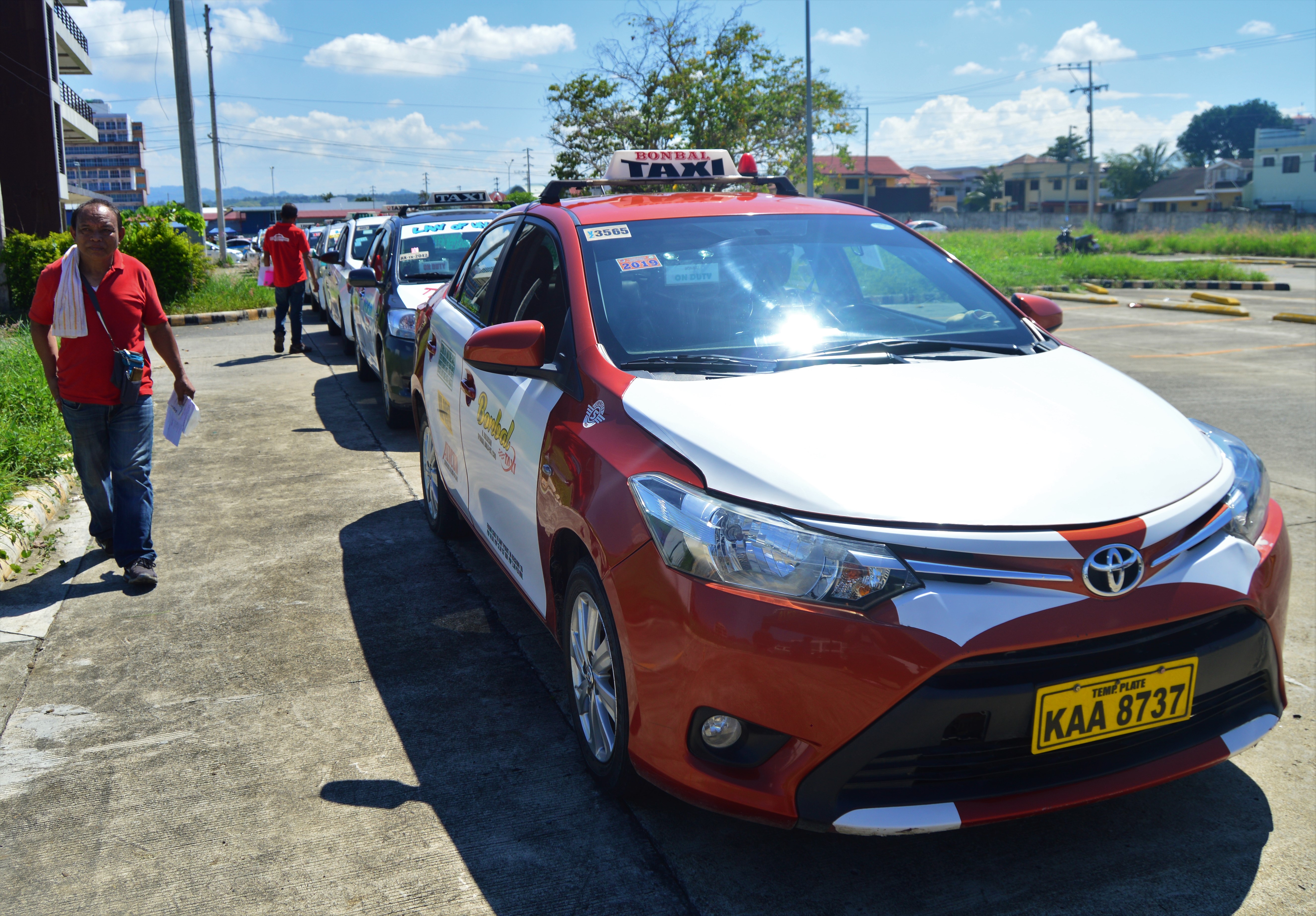 You are currently viewing LTFRB-10 begins anti-illegal taxi operations