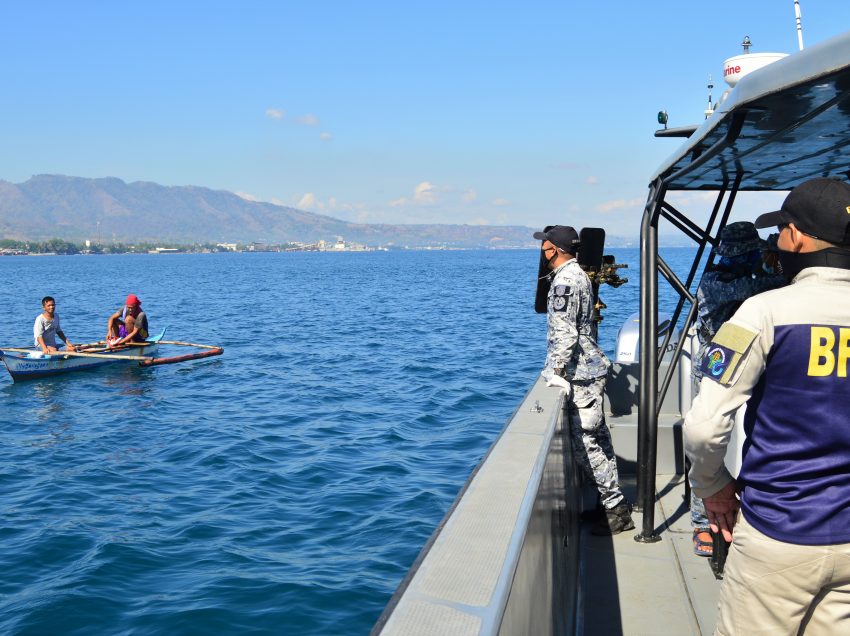 Authorities conduct sea patrol in Macajalar Bay amid COVID-19