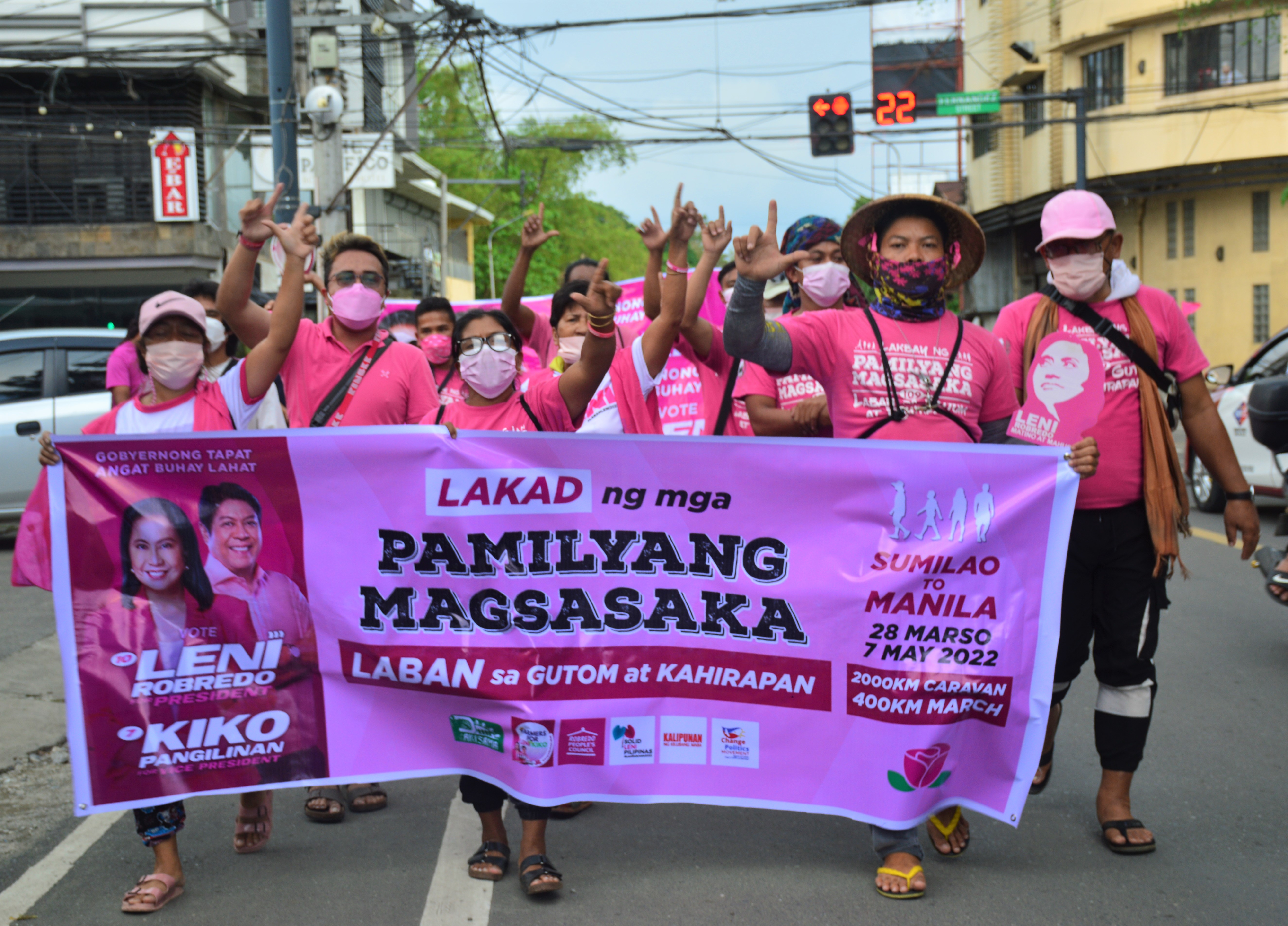 You are currently viewing Sumilao farmers marching again, this time to support Leni-Kiko