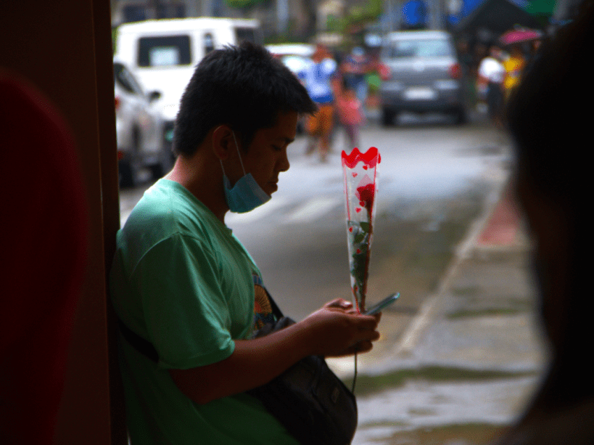 Davao couples go ‘practical’ on Valentine’s Day