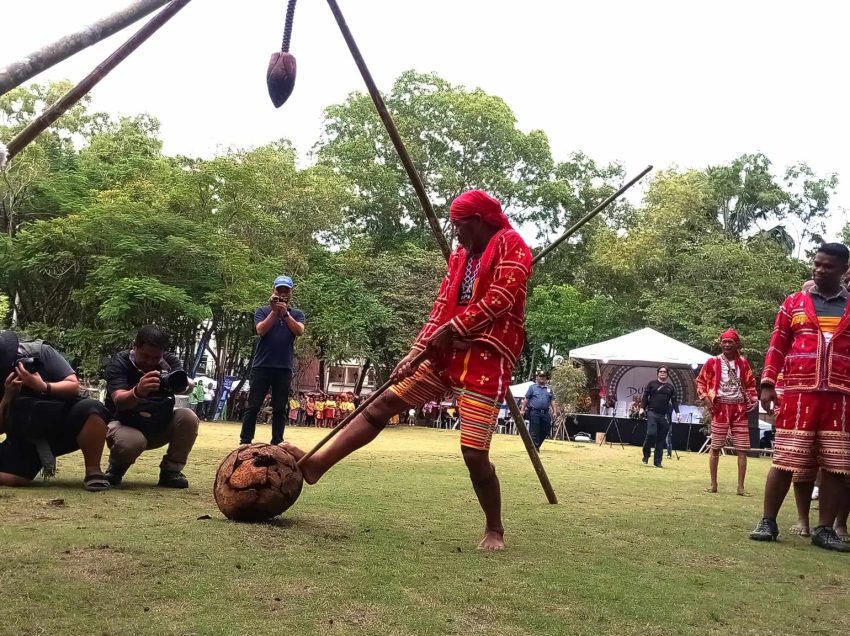 Moro and Lumad youth relive indigenous games in Dula Kadayawan