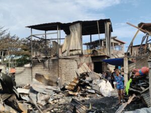 Read more about the article Davao fire leaves 1,000 families displaced, awaiting aid for rebuilding 